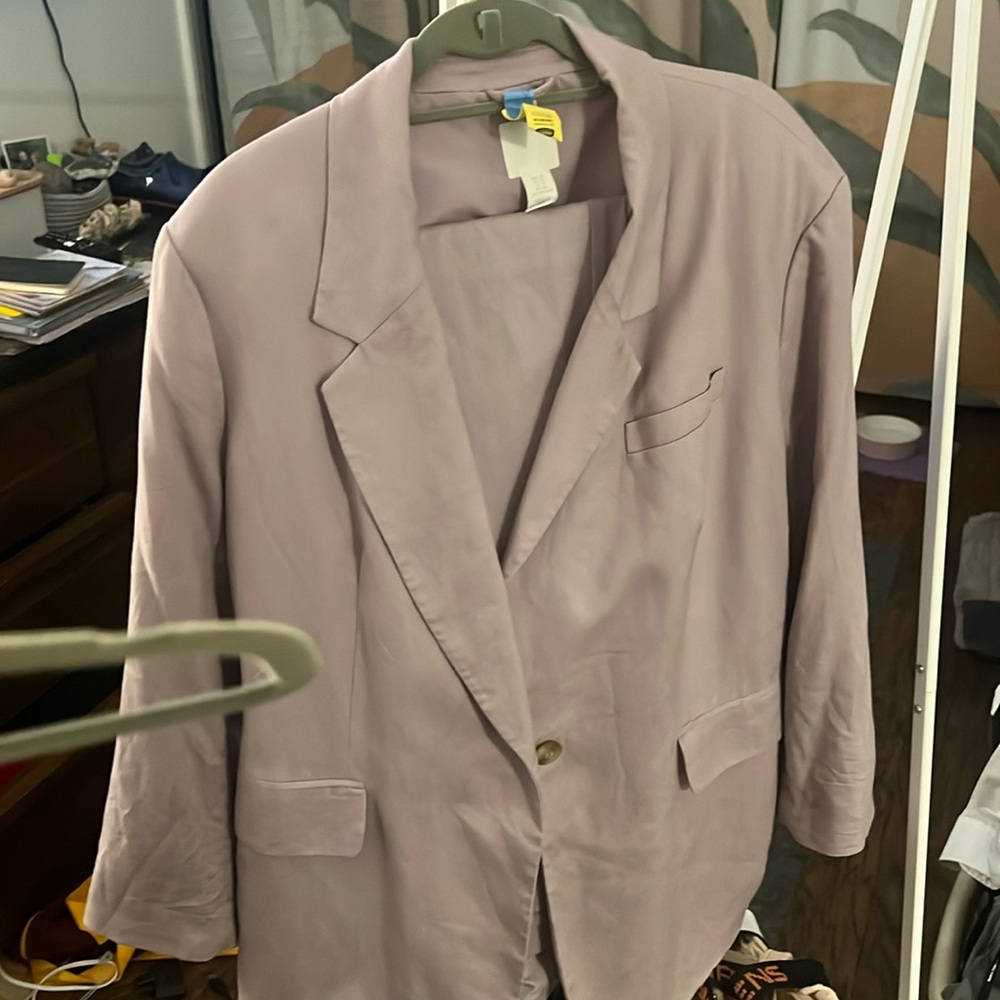 H&M Lavender oversized suit